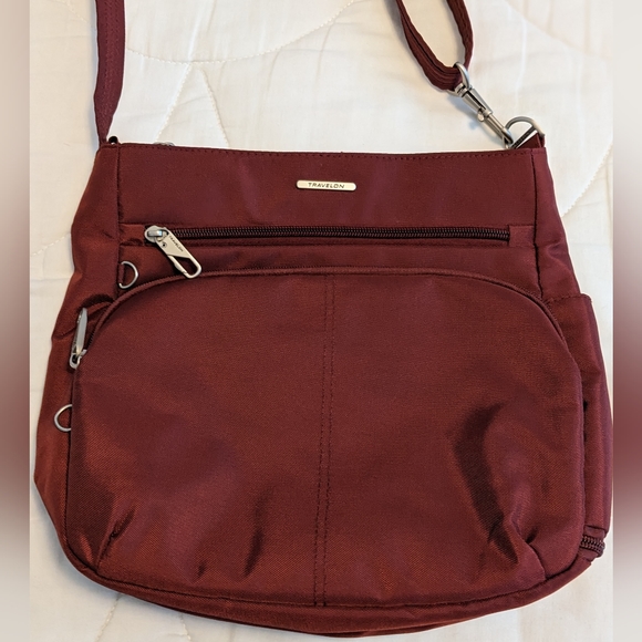 Travelon Crossbody Anti Theft Bag - Picture 3 of 5